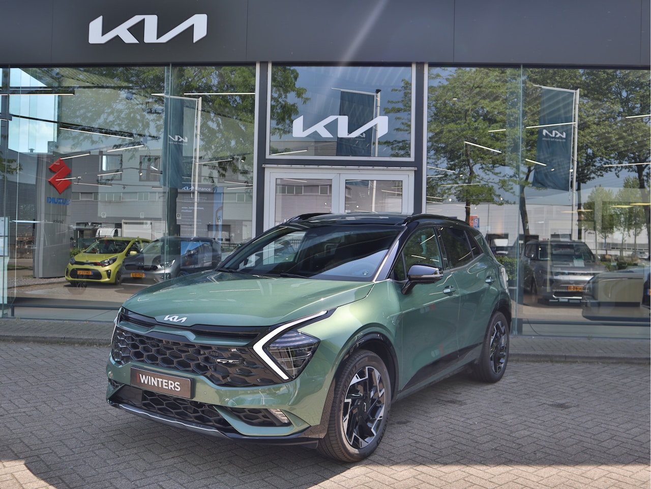 Kia Sportage - 1.6 T-GDi Plug-in Hybrid AWD GT-PlusLine Navi+BT+Camera ECC-Airco Pano-dak Cr.Control.Adap - AutoWereld.nl