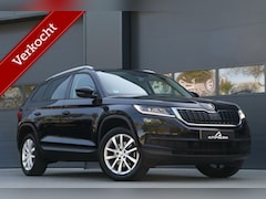 Skoda Kodiaq - 1.5 TSI Business Adaptiv Cruise Trekhaak Dodehoekdetectie Sportzetels Camera Keyless 10800