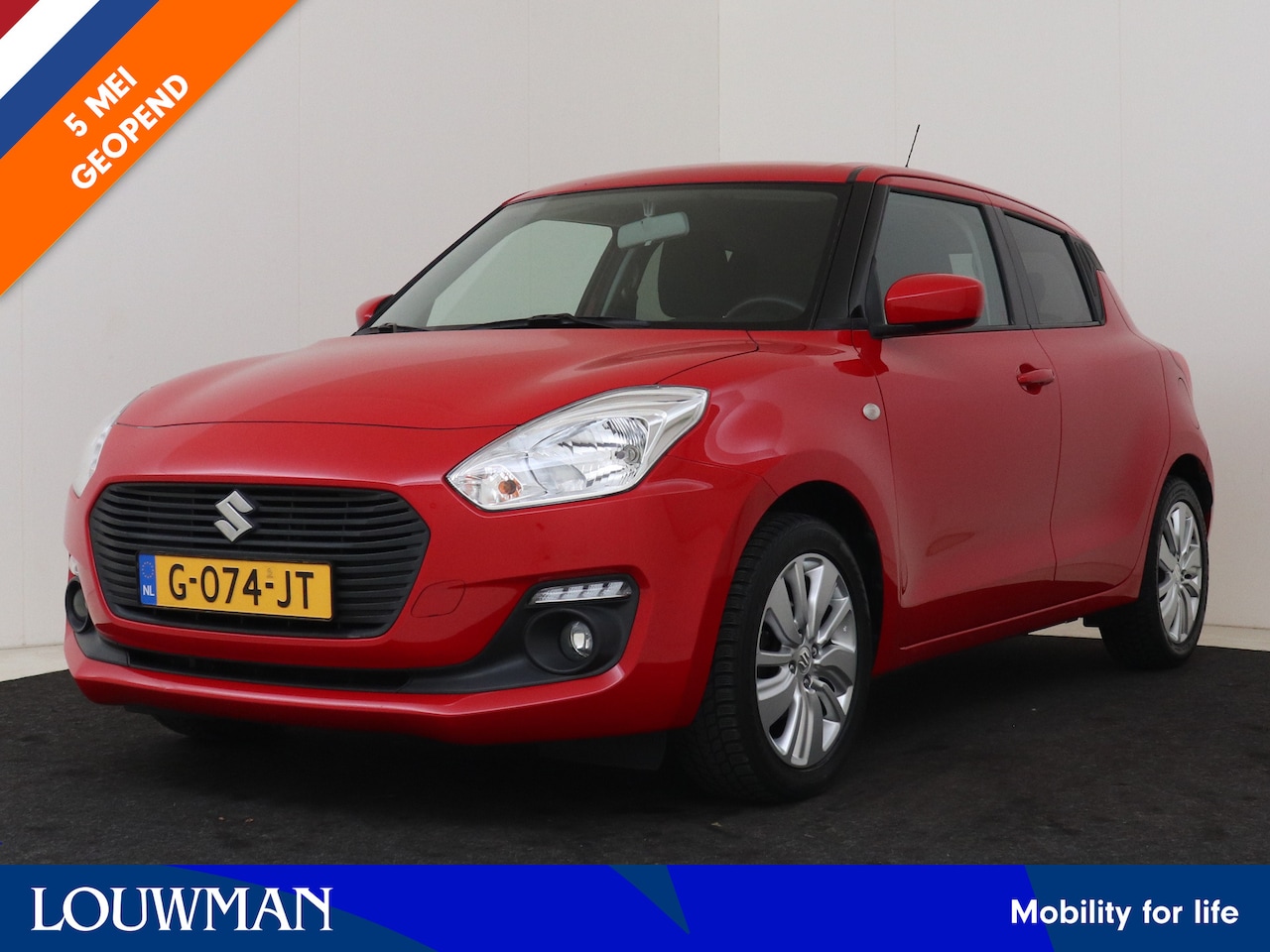 Suzuki Swift - 1.2 Select I Navigatie I Airco I Stoelverwarming Voor I Trekhaak I Dealer Onderhouden I - AutoWereld.nl