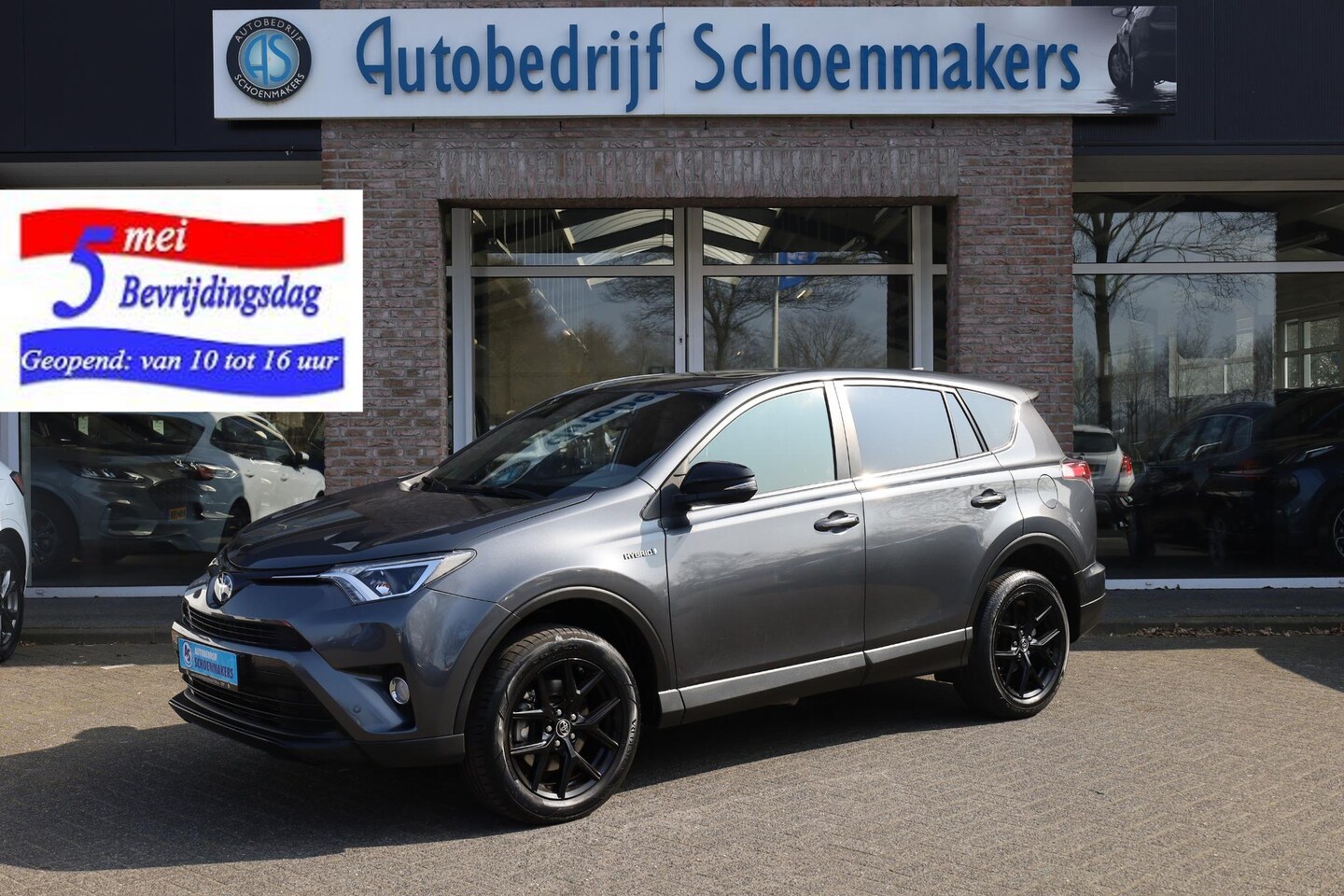 Toyota RAV4 - 2.0 VVT-i AWD Dynamic BLACK-EDITION CAMERA PANO 18"LMV ELEK.LAADKLEP STOELVERW. DAB NAVI E - AutoWereld.nl