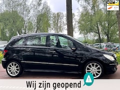 Mercedes-Benz B-klasse - 170 PANORAMAAIRCOAPKKOOPJE