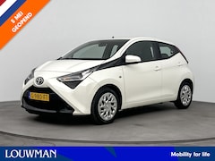 Toyota Aygo - 1.0 VVT-i X-Nav | Navigatie | NL-Auto | Parkeercamera |