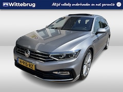 Volkswagen Passat Variant - 1.5 TSI R-Line /AUTOMAAT/ PANO/ 19" LMV/ PARK. SENSOREN + CAMERA/ CLIMA 3 ZONE/ NAVI/ APP