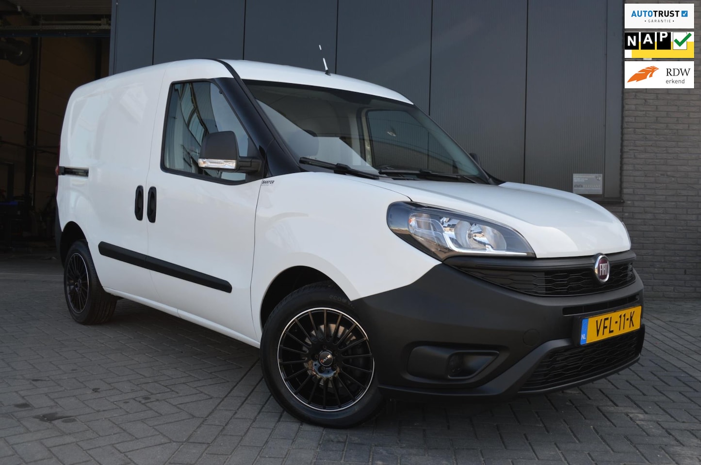 Fiat Doblò Cargo - 1.6 MJ L1H1|NAVIGATIE| CRUISE| AIRCO| 16 inch wielen| - AutoWereld.nl