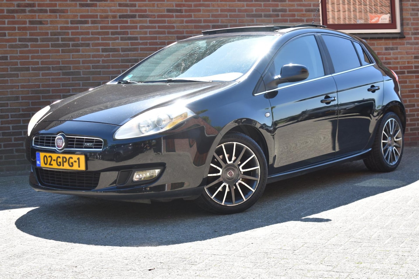 Fiat Bravo - 1.4 T-Jet Edizione Sport '08 Pano Clima Cruise - AutoWereld.nl