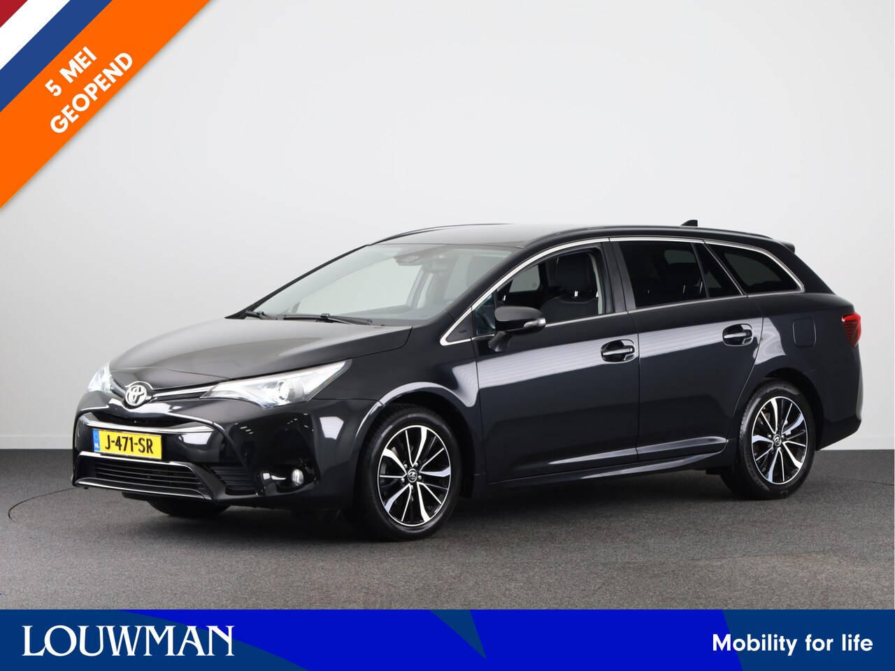 Toyota Avensis Touring Sports - 1.8 VVT-i Executive Limited | Navigatie | Stoelverwarming | - AutoWereld.nl