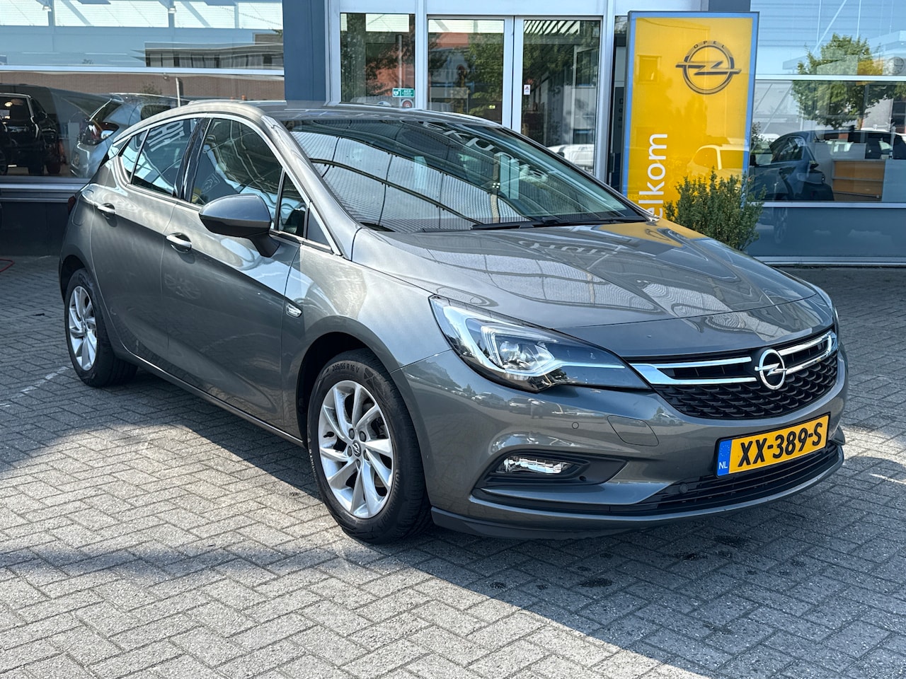 Opel Astra - Opel 1.4 Turbo Innovation Trekhaak, Navigatie - AutoWereld.nl