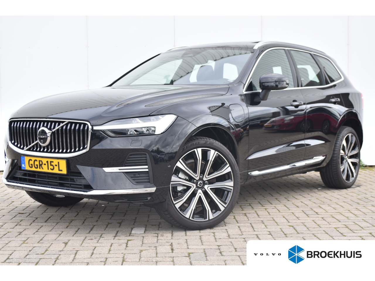 Volvo XC60 - Volvo T6 AWD Plus Bright | 360CAM | Pano | 21'' - AutoWereld.nl
