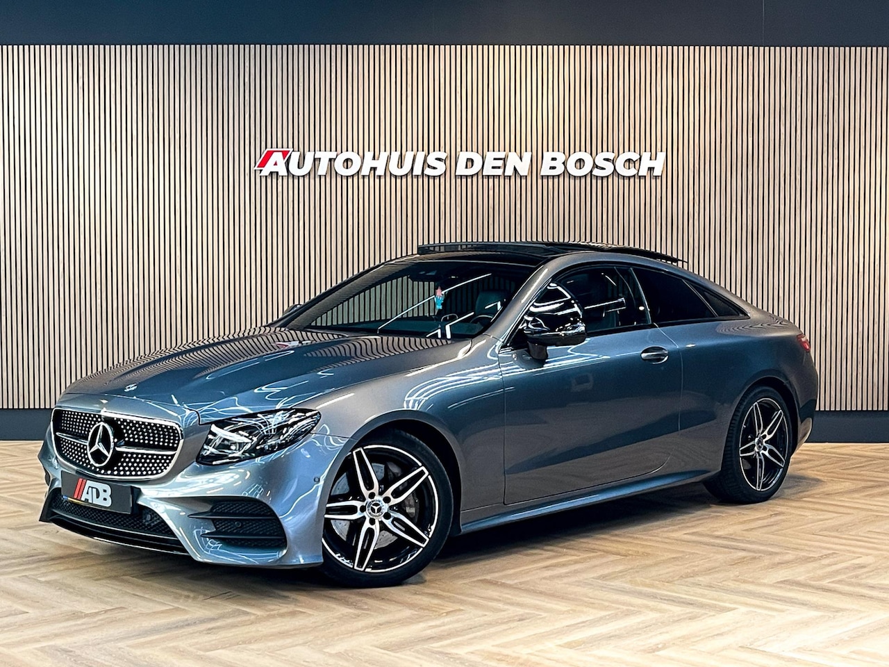 Mercedes-Benz E-klasse Coupé - 300 Premium+ AMG - Burmester - AutoWereld.nl