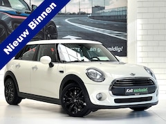 MINI One - 1.2 Pepper 5 Deurs Turbo 102 PK / Airco / 17" Black Spoke Velgen / Park Sensors / 1e Eigen