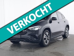 Mercedes-Benz GLA-Klasse - 250 e Progressive line Advanced automaat , 11kw laden, Panoramadak , wegklapbare trekhaak