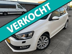 Volkswagen Polo - 1.4i 16V TREND-LINE 2011 LAGE KM STAND 86PK 5-DEURS STOELVERWARMING