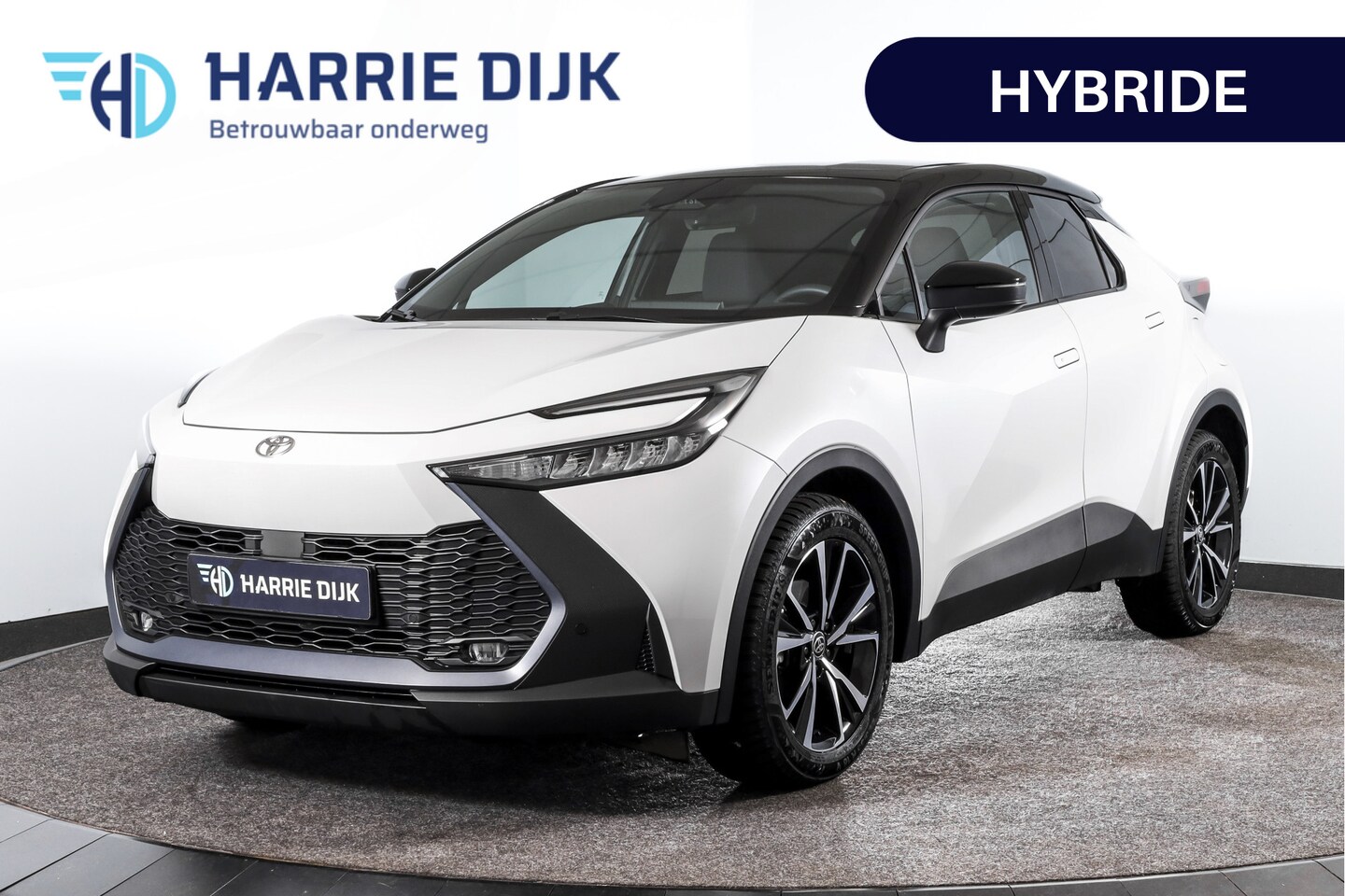 Toyota C-HR - 2.0 Hybrid 200 Dynamic | Dig. Cockpit | Adapt. Cruise | Stoel-+Stuurverw. | PDC | Camera | - AutoWereld.nl