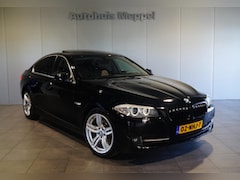 BMW 5-serie - 523i Executive Schuif kanteldak | Navigatie | PDC | Cruise Control | Cognac leer