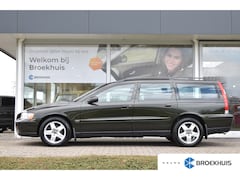 Volvo V70 - 2.4 Momentum | UNIEK | 1e Eigenaar | LAGE KM | Nivomat | Trekhaak Afneembaar