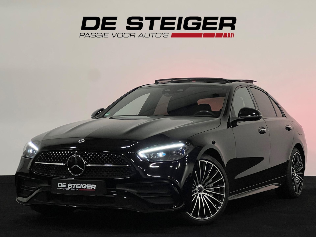 Mercedes-Benz C-klasse - 300 e AMG Pano Memory Headup Sfeer 360 Camera - AutoWereld.nl