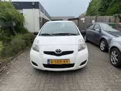 Toyota Yaris - 1.3 VVTi Comfort