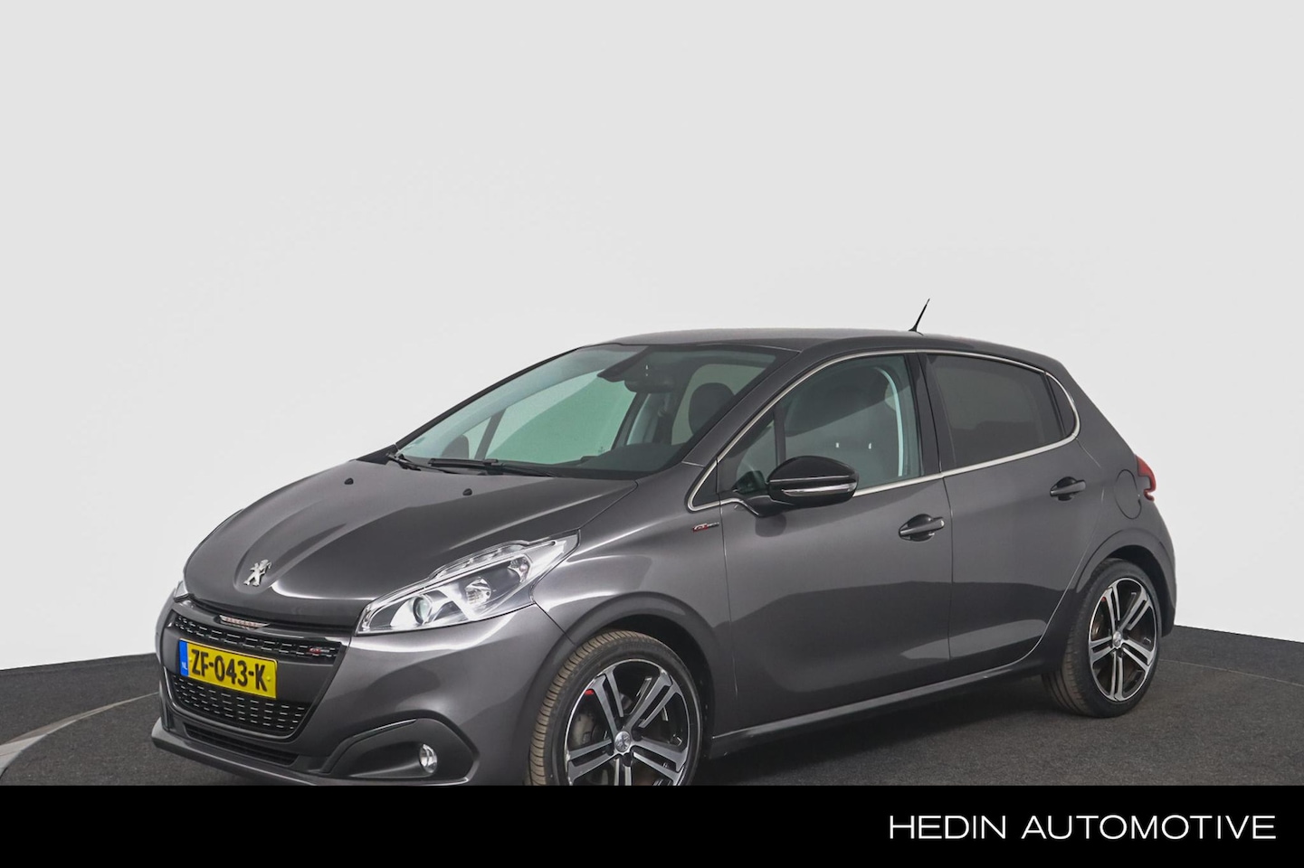 Peugeot 208 - 1.2 110PK GT-Line | Navigatie | Achteruitrijcamera | PDC V+A | Cruise control | Lichtmetal - AutoWereld.nl