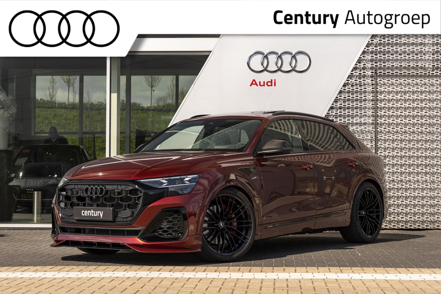 Audi Q8 - 60 TFSI e quattro Pro Line S Competition ABT | ALCANTARA HEMEL | Rubiron Rot - AutoWereld.nl