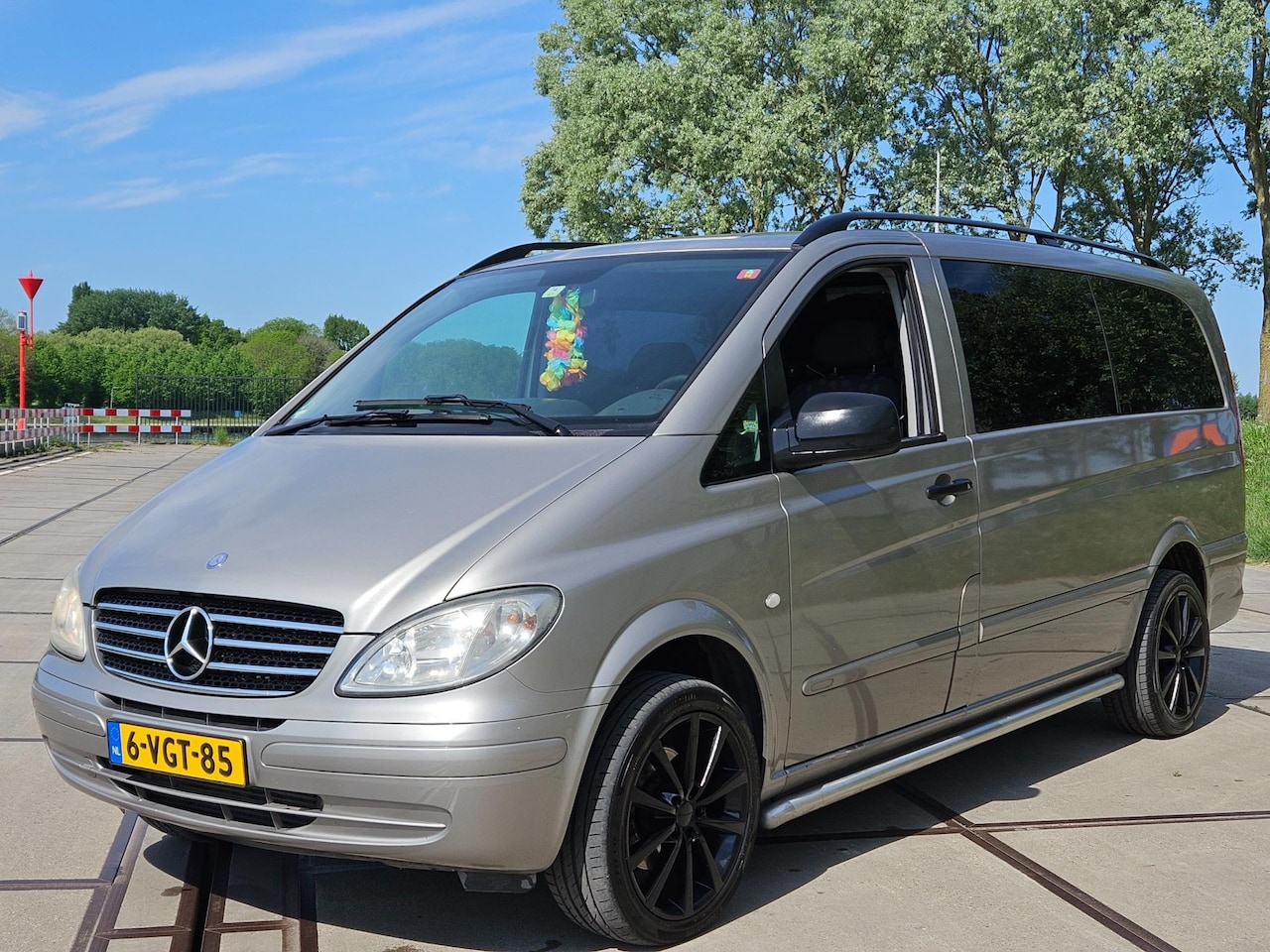 Mercedes-Benz Vito - 111 CDI 320 Lang DC luxe Nieuwe apk 12-04-2026 - AutoWereld.nl