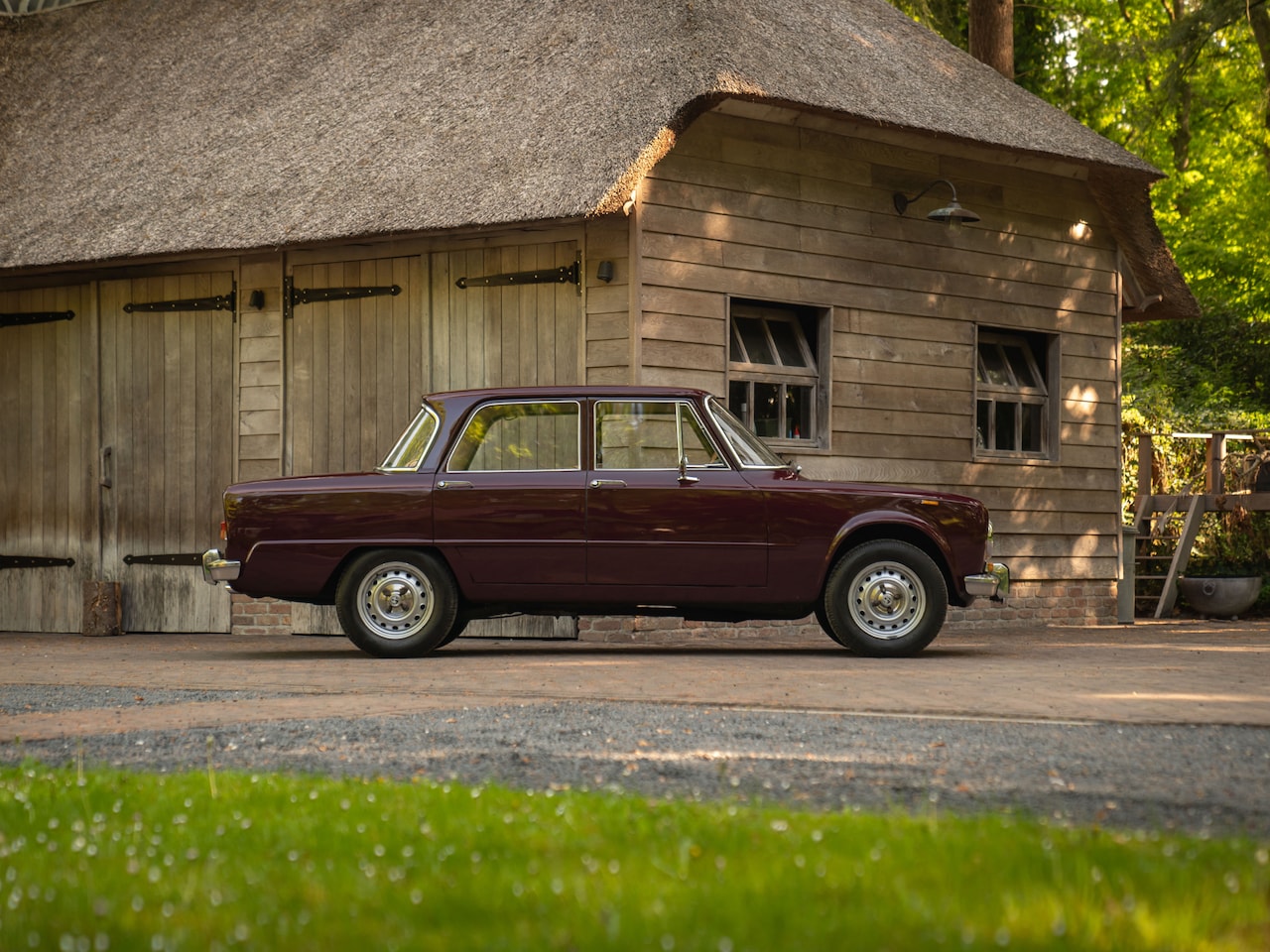 Alfa Romeo Giulia - 1300 Super - AutoWereld.nl