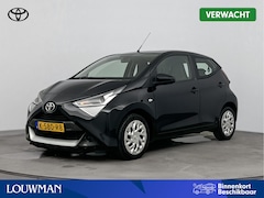 Toyota Aygo - 1.0 VVT-i x-play | Automaat | Airco | Camera
