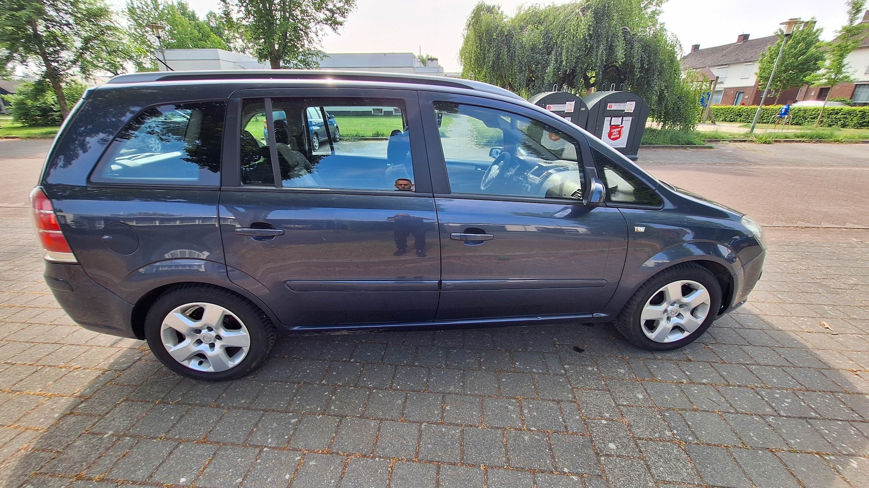 Opel Zafira - 2.2 Cosmo - AutoWereld.nl