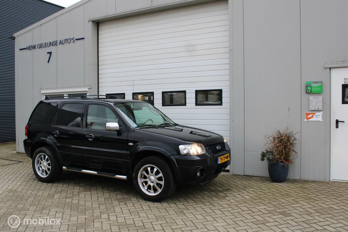 Ford Maverick - 3.0 V6 4WD 3.0 V6 4WD - AutoWereld.nl