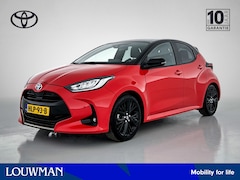 Toyota Yaris - 1.5 Hybrid Executive Limited Panoramisch dak - Leder - Navigatie - Camera - Climate Contro