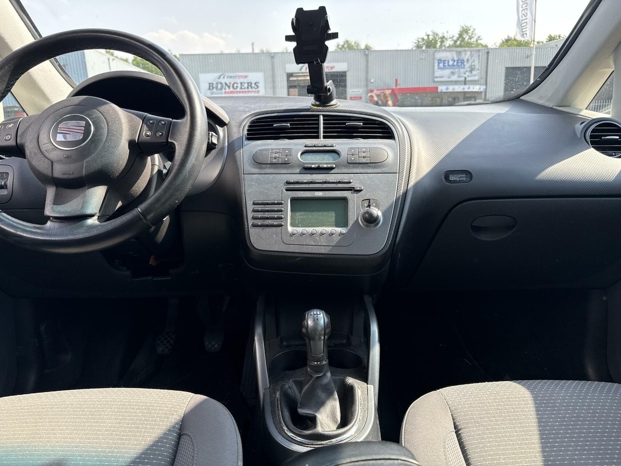 Seat Altea - 1.6 Lifestyle 1.6 Lifestyle, climatronic, cruisecontrol, pdc, trekhaak, etc. - AutoWereld.nl