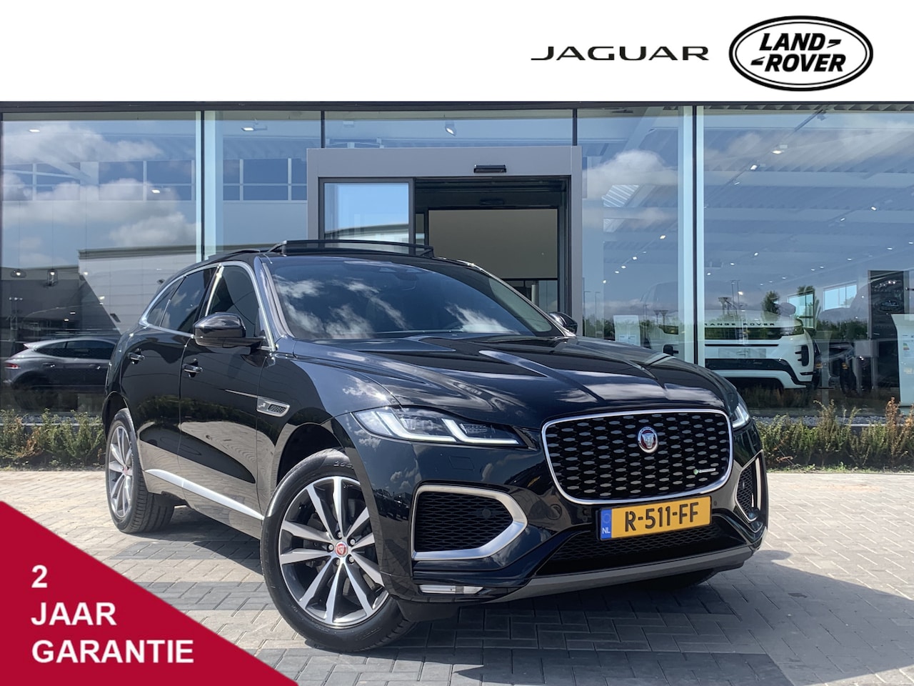 Jaguar F-Pace - 2.0 P400e PHEV R-Dynamic SE Panorama Dak | 20"Lm velgen | - AutoWereld.nl