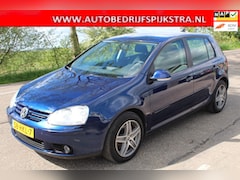 Volkswagen Golf - 1.4 TSI Trendline // weinig km / 5-DRS //