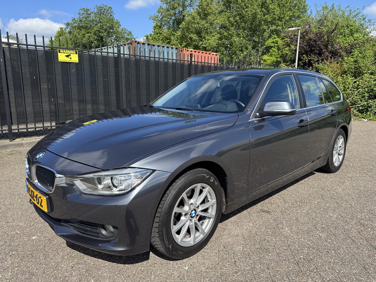BMW 3-serie Touring - 316i Executive Upgrade Navi/Clima/Cruise/LMV - AutoWereld.nl