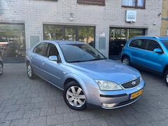 Ford Mondeo - 1.8-16V First Ed.Clima Nieuwe apk Nap