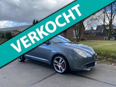 Alfa Romeo MiTo - 1.4 TURBO 155 PK|AIRCO|CLIMATE|BLUE&ME|BOEKJES|ONDERHOUDEN|2 KEYS|
