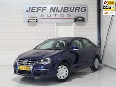 Volkswagen Jetta - 1.6 FSI "Origineel NL 1e eigenaar Airco Cruise-control Parkeersensoren, inbouw Apple-carpl