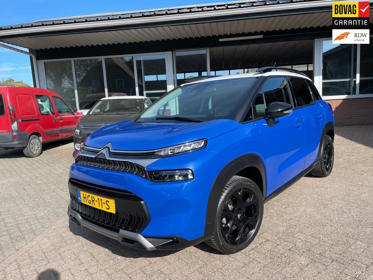 Citroën C3 Aircross - 1.2 PureTech Plus 1.2 PureTech Plus, Key-lees, clima, camera, leder - AutoWereld.nl
