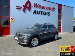 Volkswagen T-Roc - 1.5 TSI style Bns IQ drive Aut