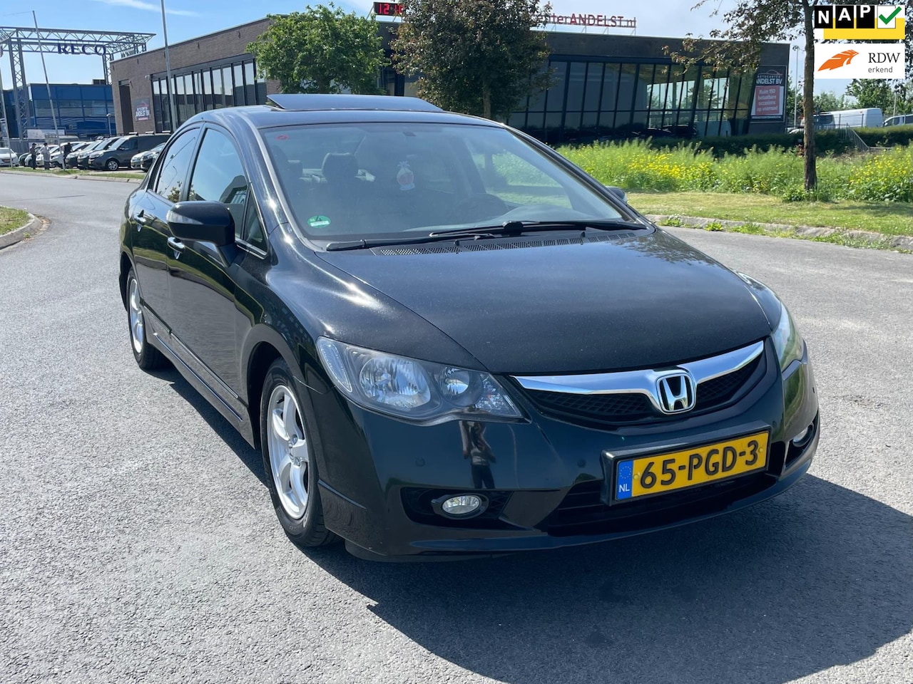 Honda Civic - 1.3 Hybrid Elegance 1.3 Hybrid Elegance, Aut, Schuifdak, Leder, Navi, 3e eig afk, Geen import, Nap! - AutoWereld.nl