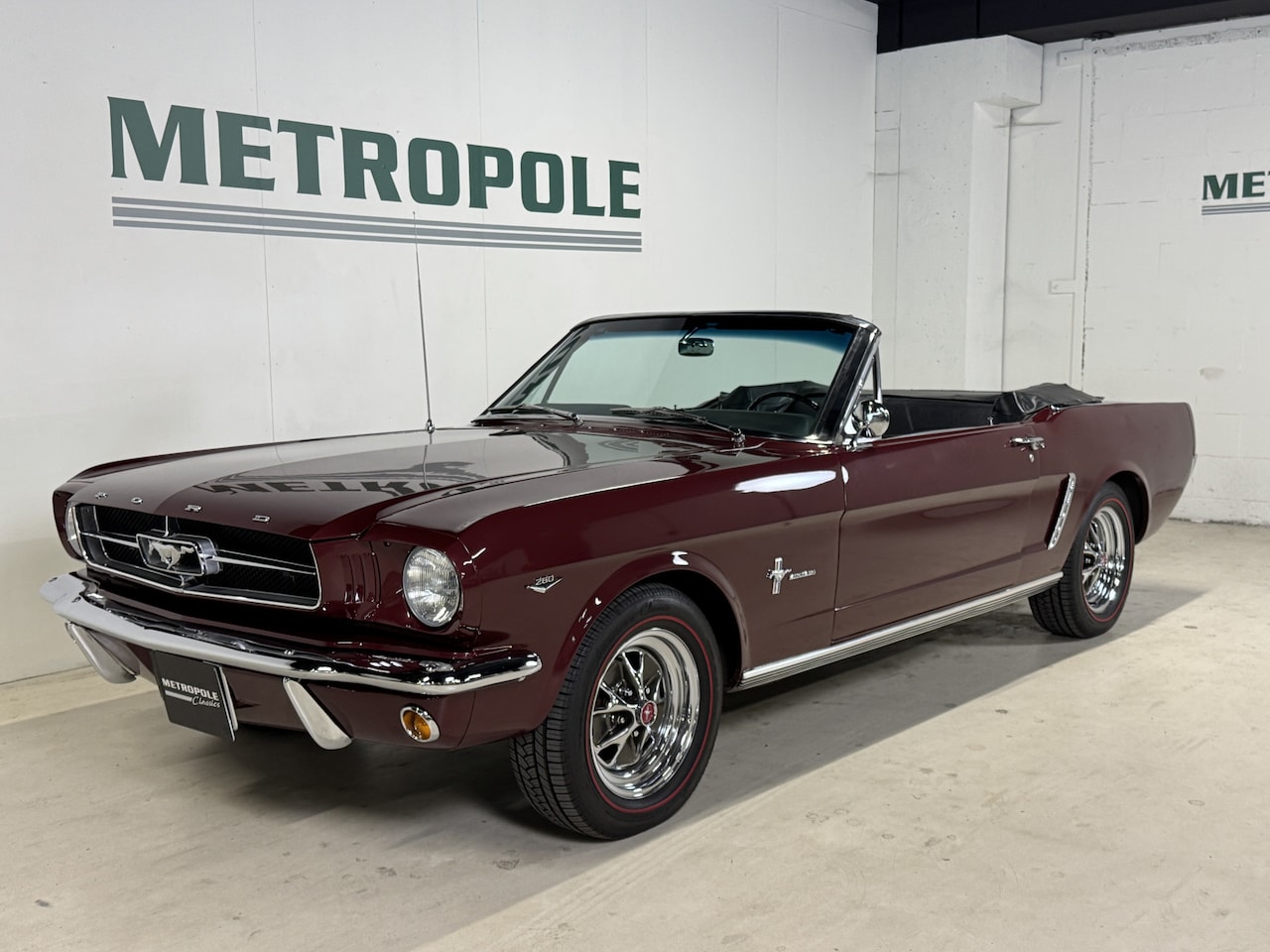 Ford Mustang Convertible - 260 M1005 - AutoWereld.nl