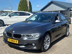 BMW 3-serie - 320i High Executive Sedan Automaat Dealer OH