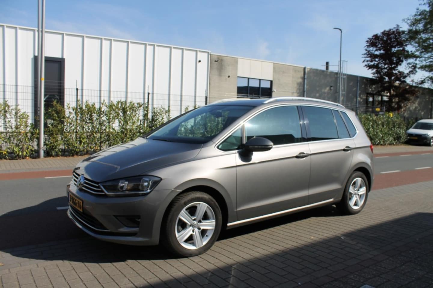 Volkswagen Golf Sportsvan - 1.2 TSI Highline 1.2 TSI Highline - AutoWereld.nl