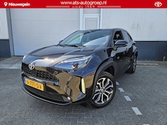 Toyota Yaris Cross - 1.5 Hybrid First Edition | Trekhaak (750kg trekgewicht) | Slechts 28.000km | Origineel Ned