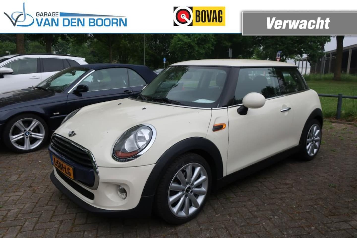 MINI Cooper - 1.5 COOPER, Stoelverwarming, Airco, etc. - AutoWereld.nl