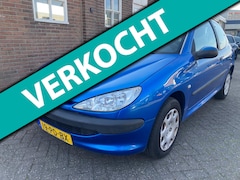 Peugeot 206 - 1.4 Pop' Art Bj 2004 APK TOT 05-2026, inruil is mogelijk