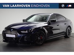 BMW i4 - eDrive35 M Sport / Trekhaak / Adaptieve LED / Comfort Access / Parking Assistant / Stoelve