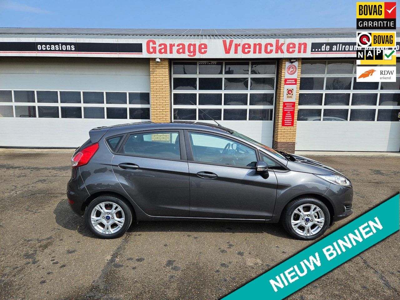 Ford Fiesta - 1.0 Style 5drs Ultimate/ Cruise Control / lage km-stand /1e eigenaar !! - AutoWereld.nl