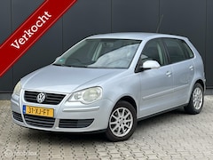 Volkswagen Polo - 1.2-12V Optive | AIRCO | CRUISE | TREKHAAK |