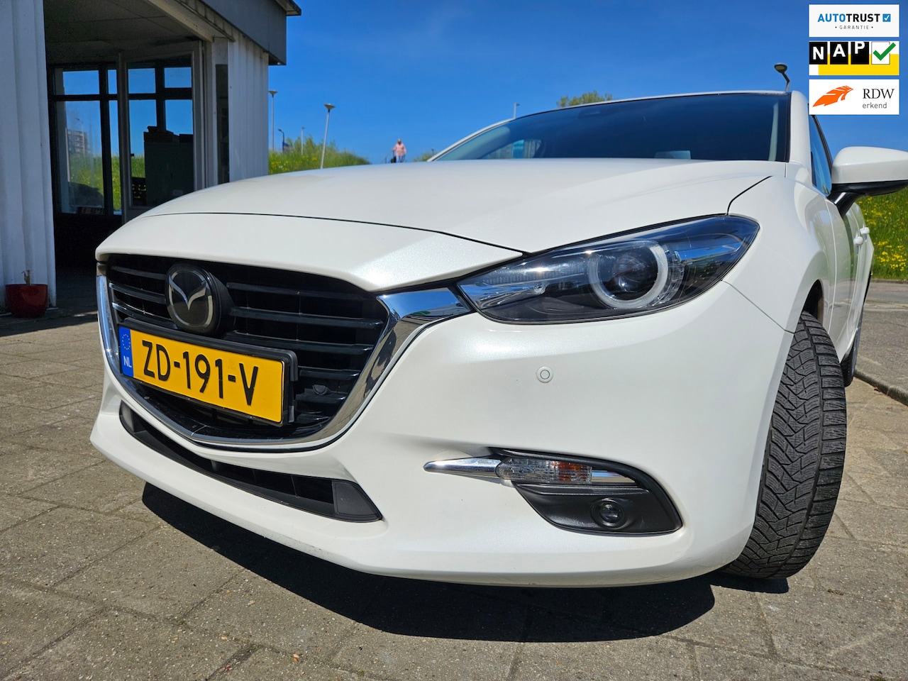 Mazda 3 - 2.2 SkyActiv-D 150 GT-M 2.2 SkyActiv-D 150 GT-M - AutoWereld.nl