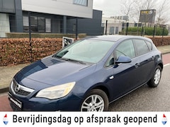 Opel Astra - 1.4 Selection Airco Nieuwe Apk